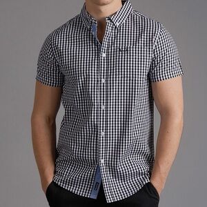 Abercrombie & Fitch Black and White Checkered Shirt